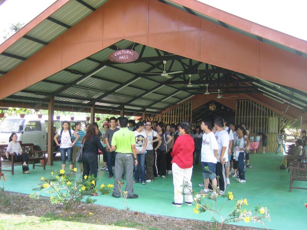 Sabah Tea Garden-Longhouses راناوْ المظهر الخارجي الصورة